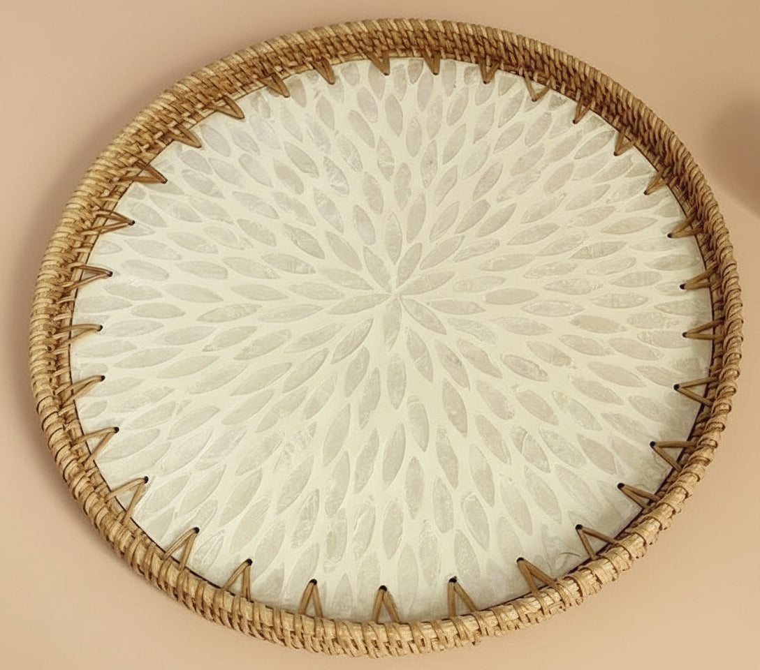 Hand-woven Rattan Trays-Leaf Radiance