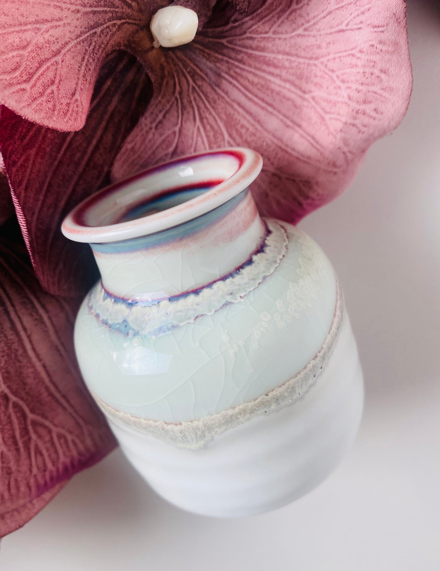 Handmade Little White Vases with Crackle Top Layer Glaze