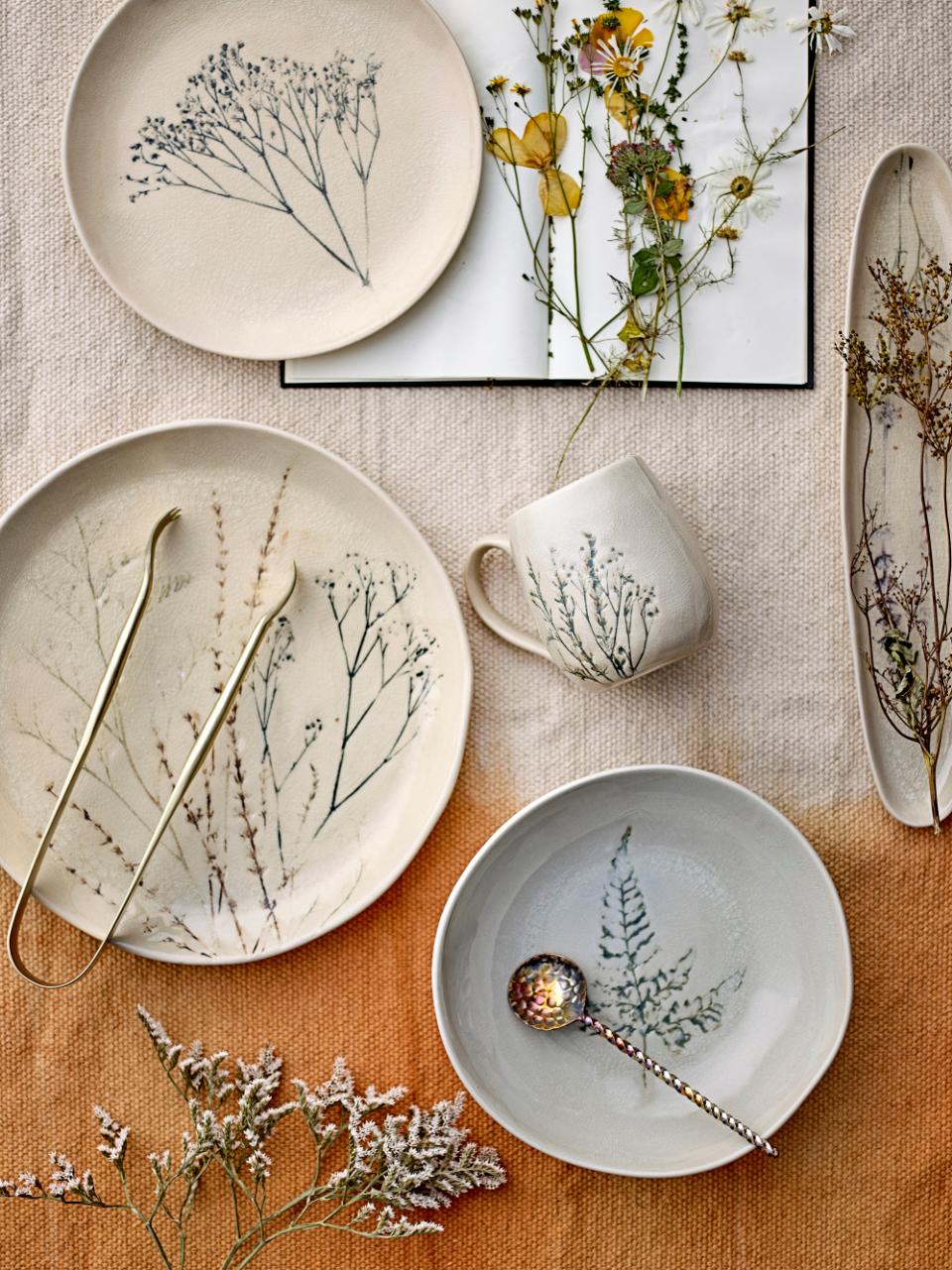 Bea Plate, Nature, Stoneware