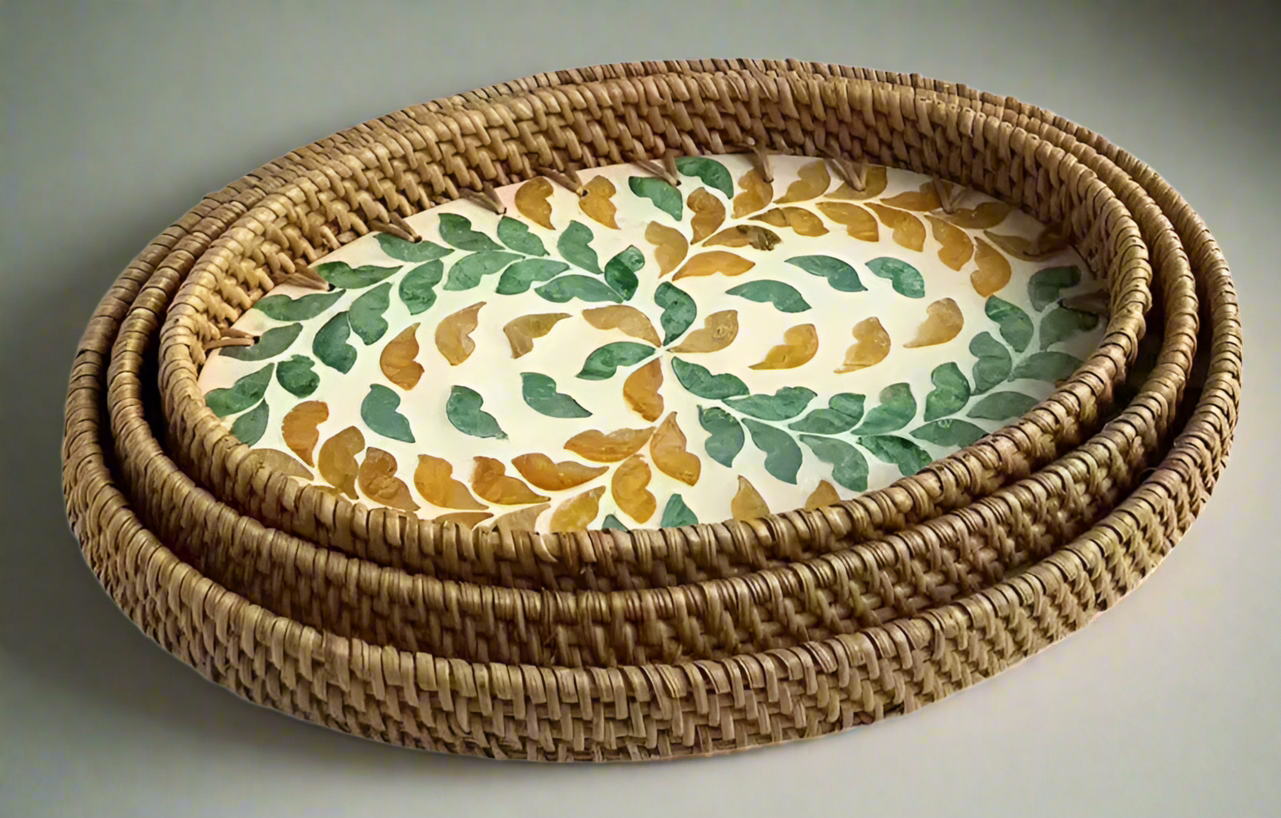 Handwoven Rattan Serving Tray-Leafy motif